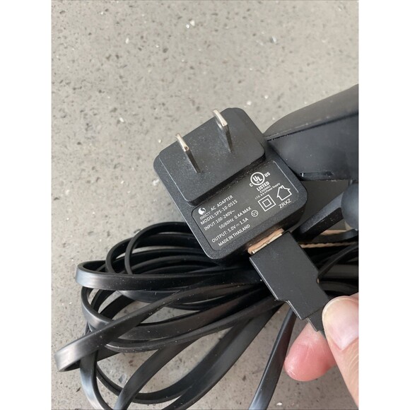 SimpliSafe SimpliCam 1080p Wired Security Camera Black SSCM2)w stand power block - Picture 5 of 5